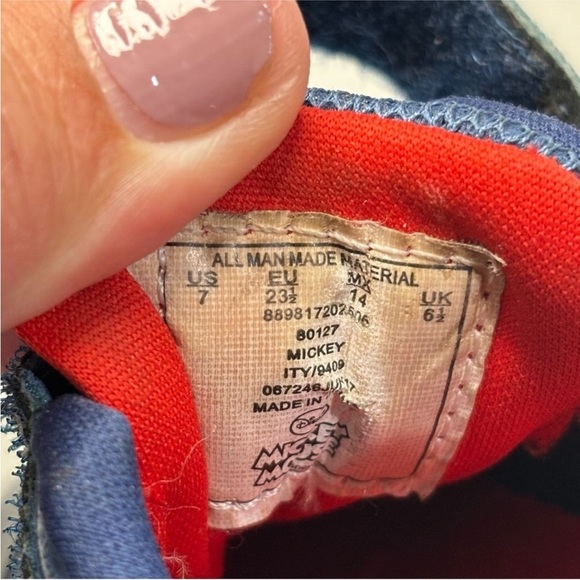 Micky Mouse Sneakers blue and red toddler child size 7 - Picture 8 of 9